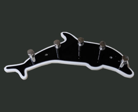 H2A8CHF5key-dolpin.jpg